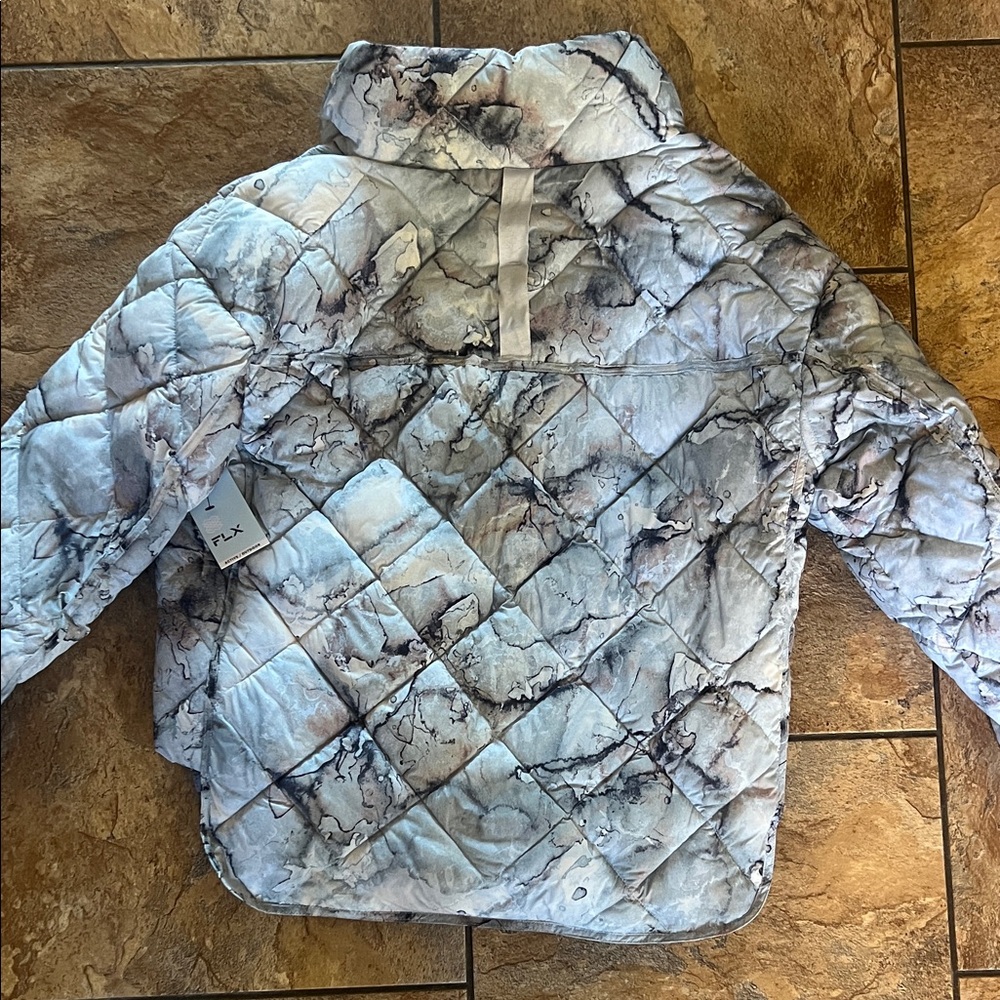 BNWT FLX Marble Pattern Puffer Jacket - Picture 4 of 4